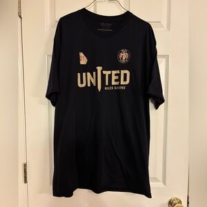 Gildan Black United Graphic Men's T-Shirt